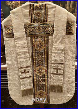 Antique Vtg Catholic Church Chasuble Vestment Ivory/Gold Damask Ornate Bands L-C