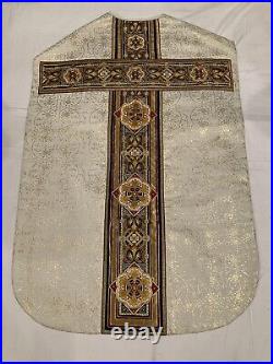 Antique Vtg Catholic Church Chasuble Vestment Ivory/Gold Damask Ornate Bands L-C