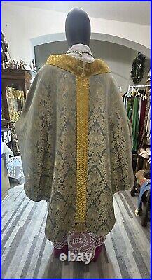 Blue Gold Vestment Chasuble With Gold Pallium & Stole Blu000