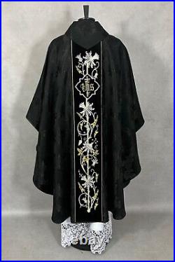 CHASUBLE black Gothic vestment, Damask/velvet, embroidery