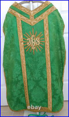 Catholic Green fiddleback chasuble vestment + all matching pieces made in Rome