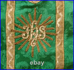 Catholic Green fiddleback chasuble vestment + all matching pieces made in Rome