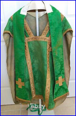 Catholic Green fiddleback chasuble vestment + all matching pieces made in Rome