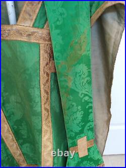 Catholic Green fiddleback chasuble vestment + all matching pieces made in Rome