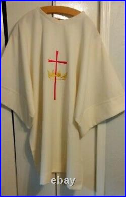 Chasuble & Dalmatic (vestment) set