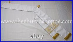 Dalmatic White vestment with Deacon's stole and maniple lined, Dalmatic chasuble