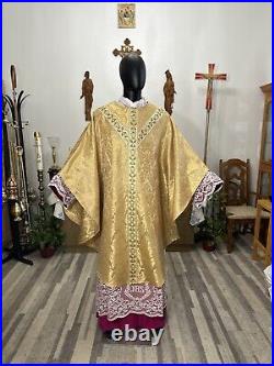 Gold Vestment Chasuble & Stole