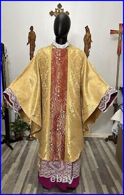 Gold Vestment Chasuble & Stole