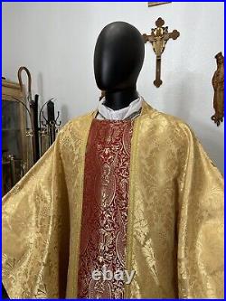 Gold Vestment Chasuble & Stole