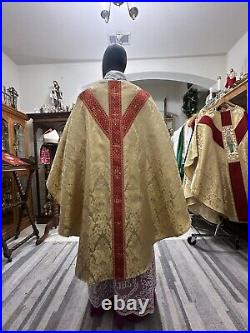 Gold Vestment Chasuble & Stole