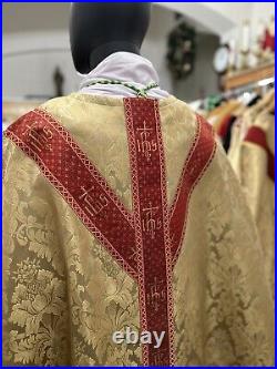 Gold Vestment Chasuble & Stole