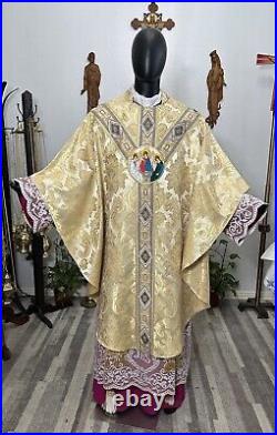 Gold Vestment Chasuble & Stole Holy Trinity