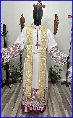 Gold Vestment Chasuble & Stole Holy Trinity