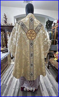 Gold Vestment Chasuble & Stole Holy Trinity