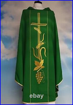Green Chasuble With Stole, THREAD EMBROIDERY FRONT & BACK Meshwork Cross Design