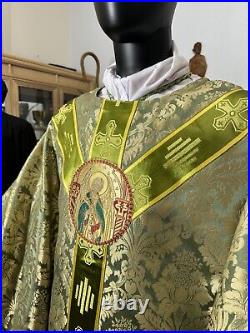 Green Vestment Chasuble & Stole