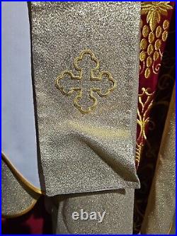 Priest Chasuble Gold