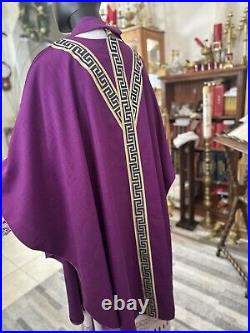 Purple chasuble Vestment (P0095)