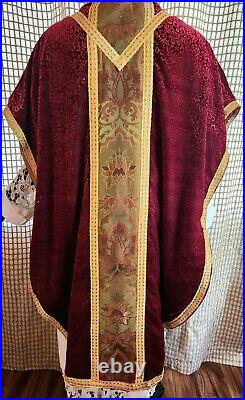 Red Silk Velvet Neri 5 Piece Vestment Set