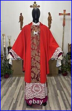 Red Vestment Chasuble & Stole