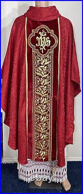 Red Vestment Chasuble & Stole