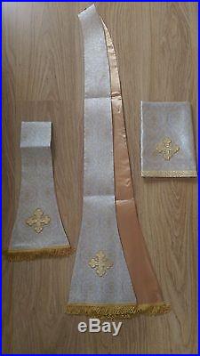 Roman Chasuble Gold Vestment Kasel Messgewand