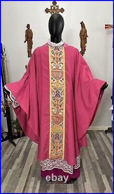 Rose Chasuble + Stole Rose00