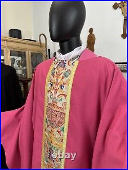 Rose Chasuble + Stole Rose00