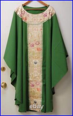 Vintage 46 Length Quality Green Church Priest Vestment Chasuble (#820)