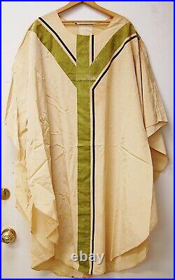 Vintage Cream Vestment, Chasuble (#750) Church Priest Made in Switzerland