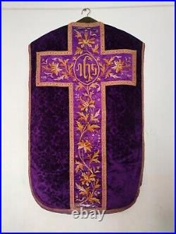 Vintage fabulous church vestment velvet & silk chasuble Christian item1059