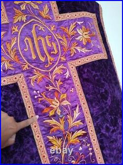 Vintage fabulous church vestment velvet & silk chasuble Christian item1059