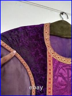 Vintage fabulous church vestment velvet & silk chasuble Christian item1059