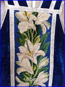 Vtg Blue Velvet Fiddleback Chasuble Vestment & Stole, Needlepoint Lilies Germany