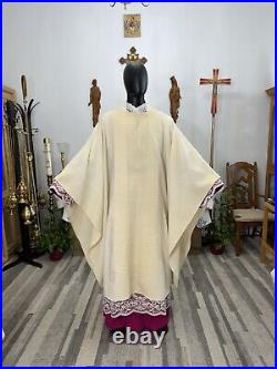 White Collared Vestment Chasuble & Stole Slabbink