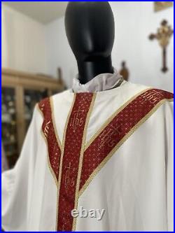 White Cream Vestment Chasuble & Stole