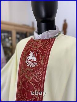 White Cream Vestment Chasuble & Stole