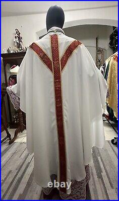 White Cream Vestment Chasuble & Stole