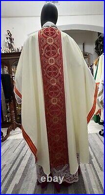 White Cream Vestment Chasuble & Stole