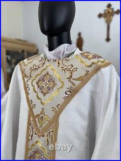 White Gold Gothic Angellic Damask Vestment Chasuble & Stole