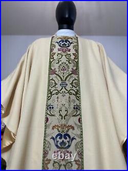 White Ivory Gold Chasuble + Stole (wg0110) CM Almy
