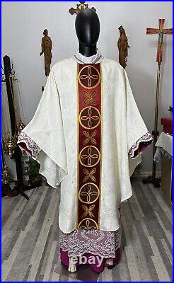 White Ivory Vestment Chasuble & Stole