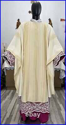 White Ivory Vestment Chasuble & Stole