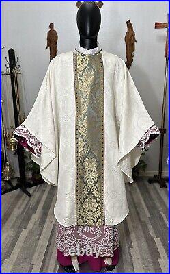 White Ivory Vestment Chasuble & Stole