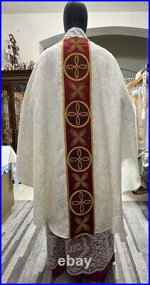 White Ivory Vestment Chasuble & Stole