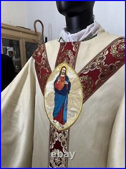 White Ivory Vestment Chasuble & Stole Sacred Heart Of Jesus