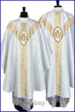 White Semi Gothic Chasuble with a matching inner stole