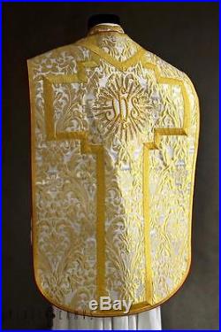 White Vestment Chasuble Kasel Messgewand Stole Stola Maniple Manipel