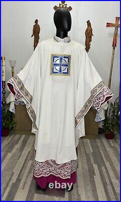 White Vestment Chasuble & Stole