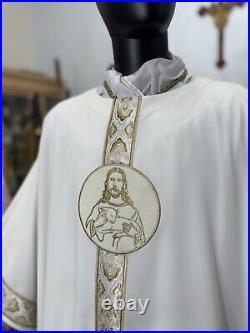 White Vestment Chasuble & Stole